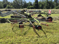 Andaineur Claas Liner 2800