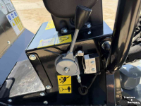 Chargeuse sur pneus Giant G2500 HD