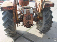 Tracteurs anciens Renault 55 trekker tractor (R55)