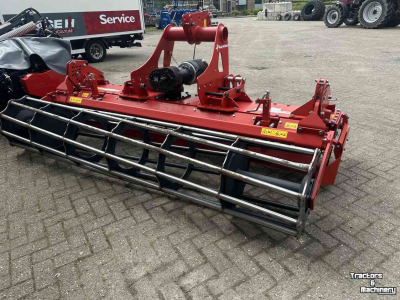 Herse rotative Kverneland M serie