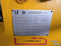 Chargeuse sur pneus telescopique JCB TM 220