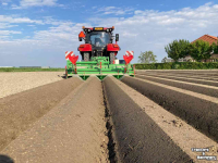 Fraise buteuse Baselier FKE 310 Rijenfrees aanaarden frezen frees