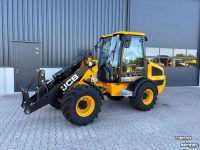 Chargeuse sur pneus JCB 407