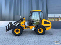 Chargeuse sur pneus JCB 407