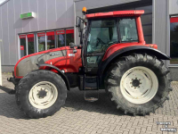 Tracteur Valtra T130