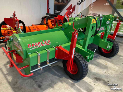 Fraise buteuse Baselier FKE 310 Rijenfrees aanaarden frezen frees
