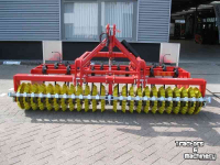 Cultivateur Güttler Avant 30-45 SG Frontbereider
