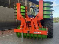 Rouleau packer de silage Holaras Stego 400 Pro