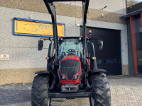 Tracteur Valtra N 134H5 Hitech vol geveerd lucht Frontlader Manip 120  3692u