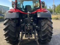 Tracteur Valtra N 134H5 Hitech vol geveerd lucht Frontlader Manip 120  3692u