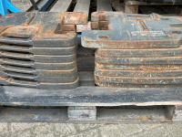 Pièces d‘occasion diverse Claas Frontgewichten / Middengewichten / Frontweights