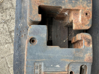 Pièces d‘occasion diverse Claas Frontgewichten / Middengewichten / Frontweights