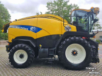 Ensileuse automotrice New Holland FR 9050 hakselaar