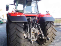Tracteur Massey Ferguson 6S. 155