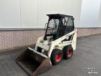 Chargeuse compacte Bobcat 453