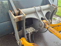 Chargeuse sur pneus Liebherr L 524