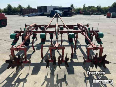 Cultivateur Kverneland kverneland cultivator