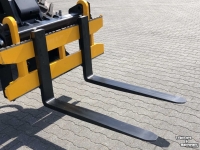 Fourches à palettes cadre JCB Vorkenbord met vorken JCB Q-Fit
