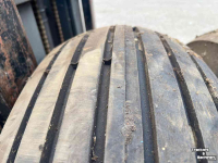 Roues, Pneus, Jantes, Barillets Jumelage Vredestein 11.00-60-15 incl. 6 gaats velg