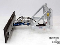 Rabots à lisier Qmac Gummischieber für Ställen mit anbau Claas Targo Fem3