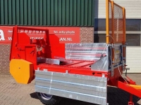 Epandeur de fumier AGM Mestverspreider Stalmeststrooier Dungstreuer Manure Spreader