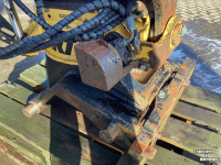 Têtes inclinables godets Engcon EC15 draaikantelstuk