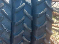 Roues, Pneus, Jantes, Barillets Jumelage Kleber 270/95R54
