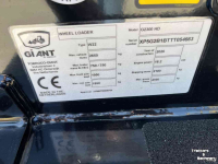 Chargeuse sur pneus Giant G2300 HD