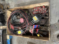 Pièces d‘occasion diverse  Ventielenblokken, Bodemkabel, Hydrauliek, diversen