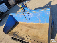 Transport godets de tracteur  Grondbak 1.8 mtr hydraulisch
