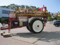 Pulvérisateur trainé Agrifac GN4227