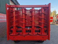 Epandeur de fumier AGM Meststrooier 8 ton