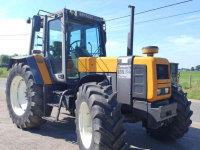 Tracteur Renault 155-54TX