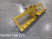 Benne de fauche  Herder msl 225 maaikorf