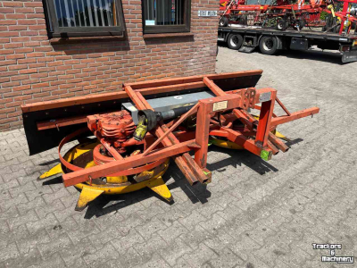 Eparpilleur de fourrage Rogedi Kuilverdeler weidebouwmachines