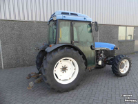 Tracteur pour horticulture New Holland TN90F