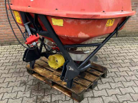 Distributeur d‘engrais Trioliet TST Kunstmeststrooier mestverwerking