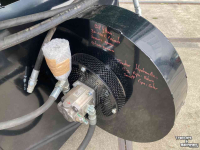 Trémie frontale de semis Delimbe Fronttank  1700 ltr