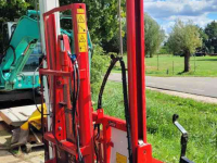 Désileuse à bloc Trioliet TU 195  met hefmast en mechanische afschuiver
