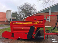 Distributeur de fourrage en bloc  Amigo 20S