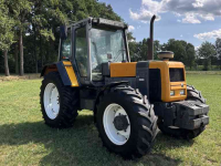 Tracteur Renault 110-54 TZ