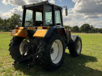 Tracteur Renault 110-54 TZ