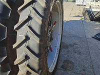 Roues, Pneus, Jantes, Barillets Jumelage  Molcon 7-ster 12.4R46. 300/95R46