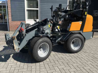 Chargeuse sur pneus Giant G1500L Extra