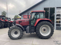 Tracteur Case-IH CVX 1155 met originele fronthef en pto