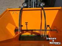 Épandeur de sciure pour des logettes Giant ZV600LF