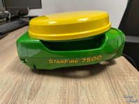 Systèmes et accessoires de GPS John Deere STARFIRE 7500 RECEIVER