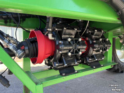 Pulvérisateur trainé CHD 5245