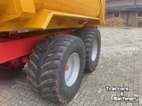 Benne agricole Jako 180