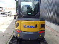 Mini pelleteuse XCMG XE27E